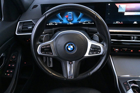 BMW 330e 7 of 27