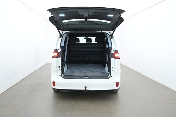 Volkswagen ID. Buzz 18 of 27