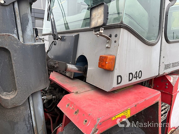 Truck Kalmar DCD40-5H 25 of 27