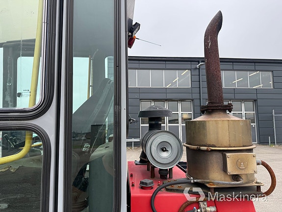 Truck Kalmar DCD40-5H 13 of 27