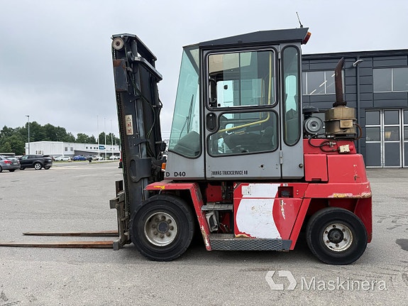 Truck Kalmar DCD40-5H 8 of 27
