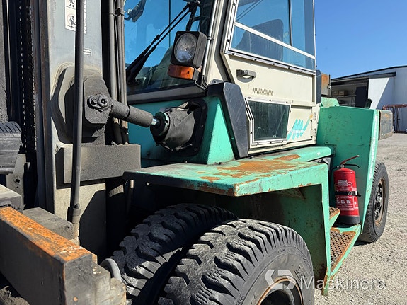 Gaffeltruck Mitsubishi FD70 14 of 27