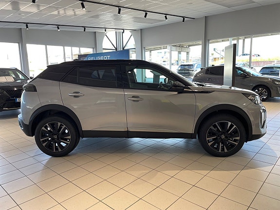 Peugeot 2008 4 of 5