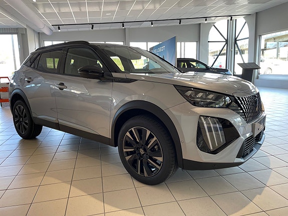 Peugeot 2008 3 of 5