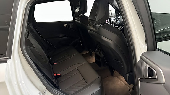 BMW X3 5 of 5