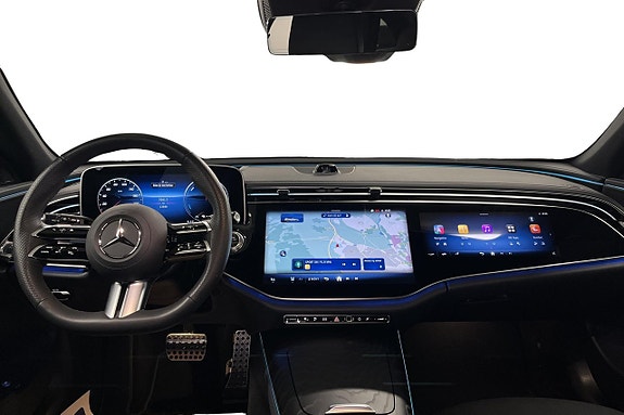 Mercedes-Benz E300 9 of 22