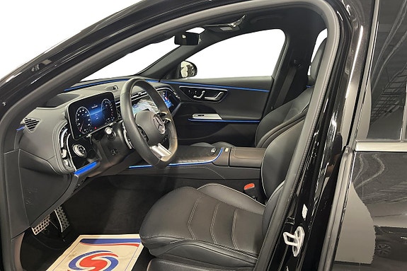 Mercedes-Benz E300 8 of 22