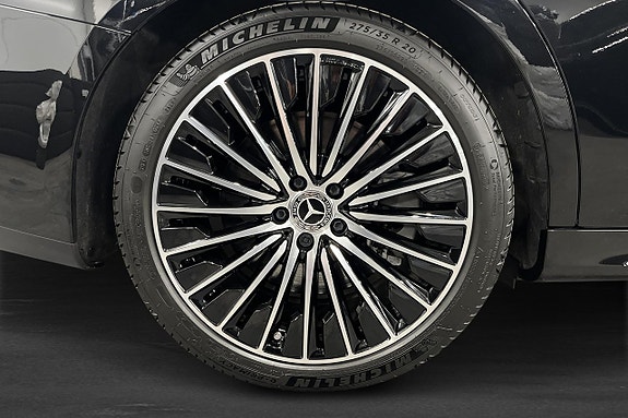 Mercedes-Benz E300 12 of 22