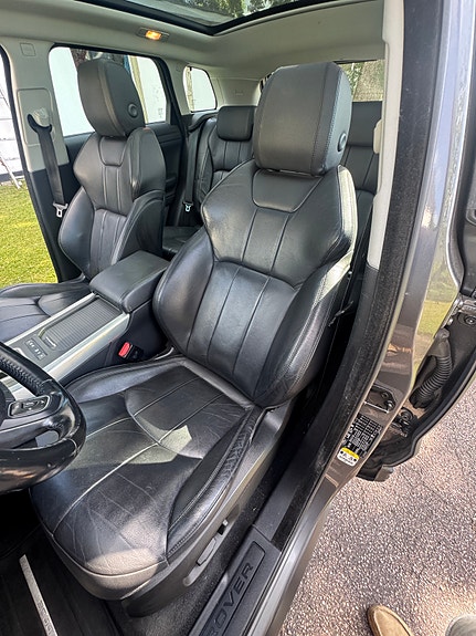 Land Rover Range Rover Evoque 7 of 13