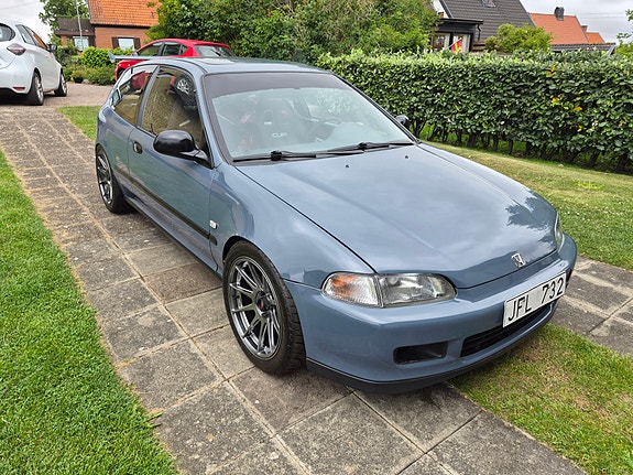 Honda Civic 4 of 5