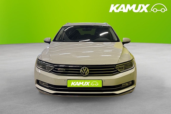 Volkswagen Passat 6 of 22