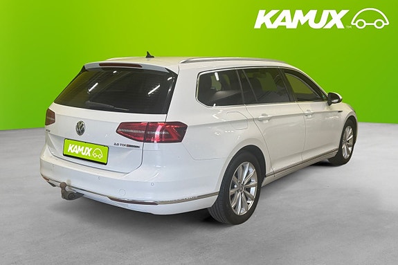 Volkswagen Passat 4 of 22