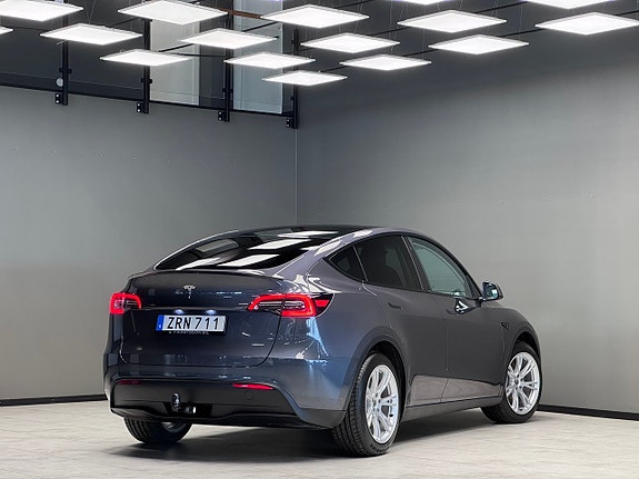 Tesla Model Y 2 of 5