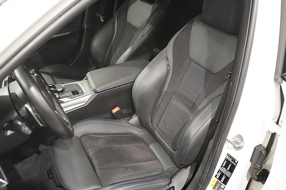 BMW 330e 2 of 19