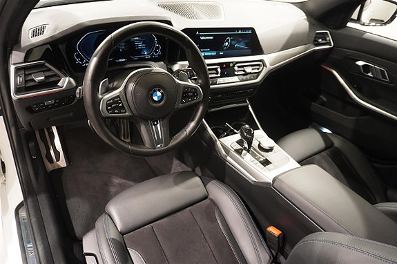 BMW 330e 8 of 19