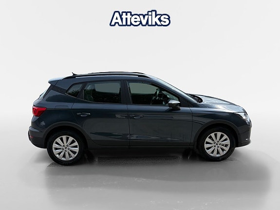 Seat Arona 2 of 15