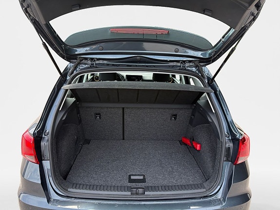 Seat Arona 14 of 15
