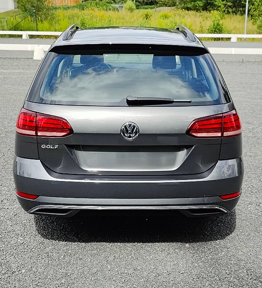 Volkswagen Golf VII 5 of 21