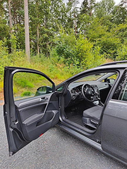 Volkswagen Golf VII 7 of 21