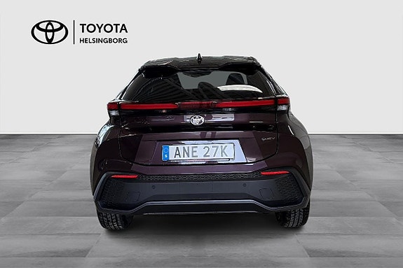 Toyota C-HR 5 of 5