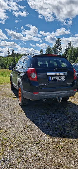 Chevrolet Captiva 3 of 12