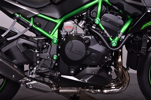 Kawasaki ZH2/ PERFORMACE/ LÅGA MIL 10 of 17