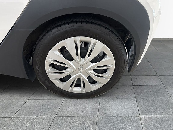 Toyota Aygo X 7 of 10