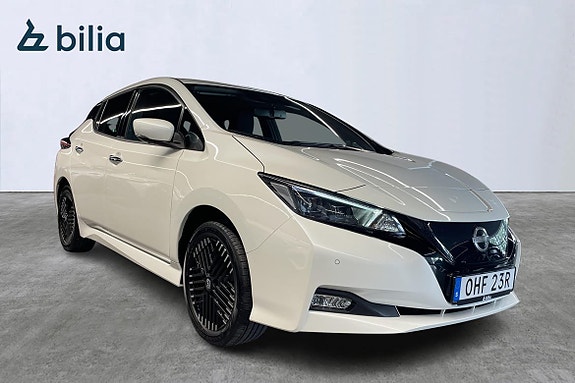 Nissan Leaf 3 of 5