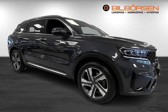 Kia Sorento 3 of 5