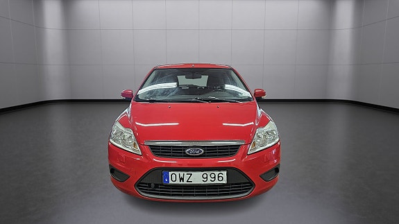 Ford Focus 2 of 5