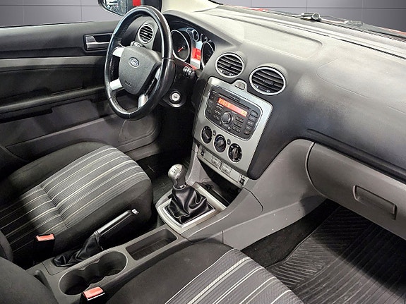 Ford Focus 9 of 9