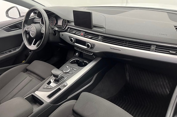 Audi A5 4 of 5