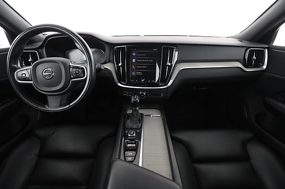 Volvo V60 13 of 30