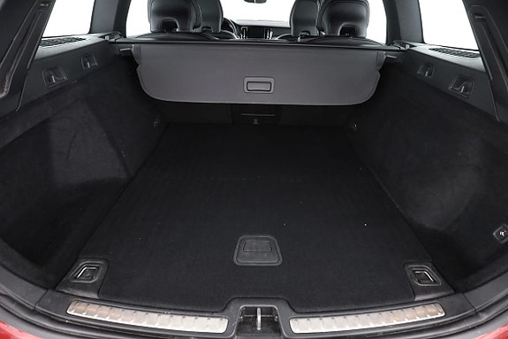 Volvo V60 18 of 30