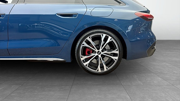 Audi A5 6 of 12