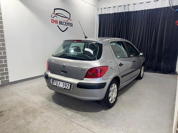 Peugeot 307 5 of 5