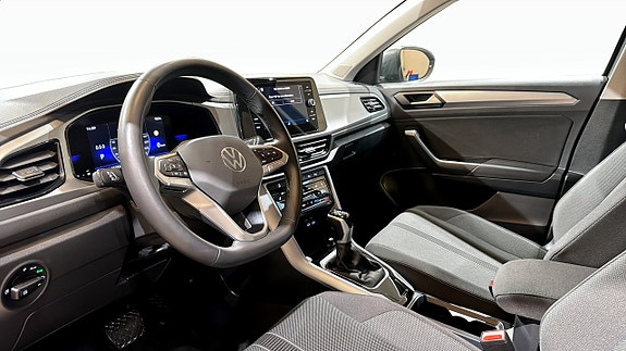 Volkswagen T-Roc 7 of 19