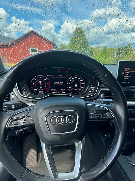Audi A4 allroad 5 of 5