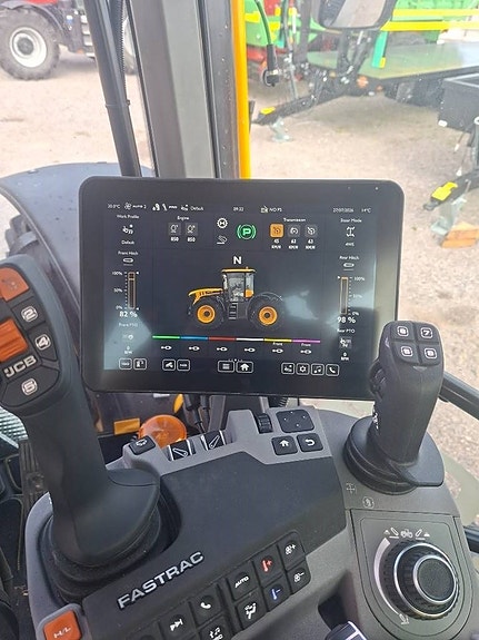 JCB Fastrac 4220 Icon 7 of 8