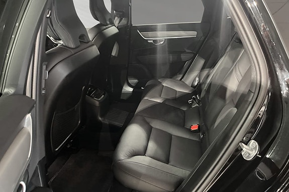 Volvo V90 8 of 19