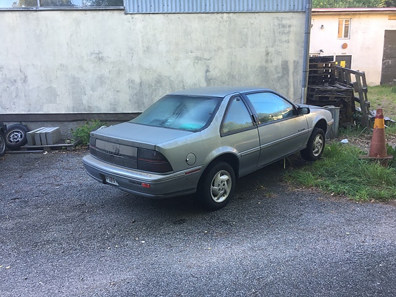 Chevrolet Beretta 2 of 5