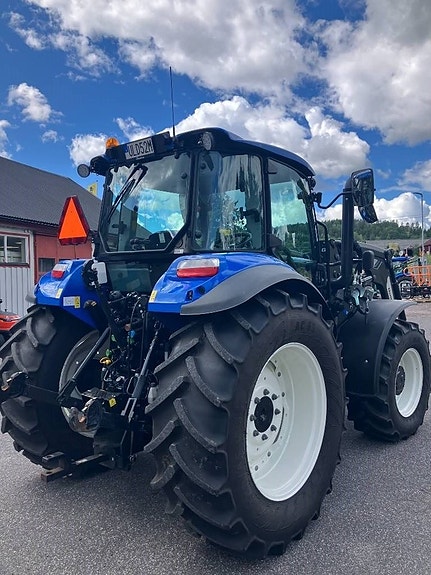 New Holland T 5.120 4 of 11