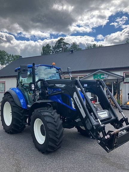 New Holland T 5.120 2 of 11