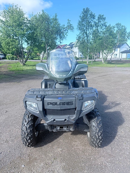 Polaris Polaris Sportsman 800 X 2 2 of 7