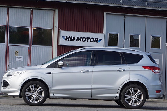 Ford Kuga 2 of 5