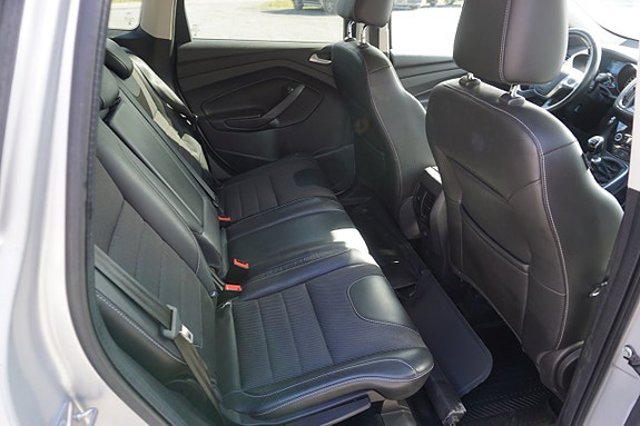 Ford Kuga 9 of 21