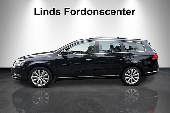Volkswagen Passat 2 of 7