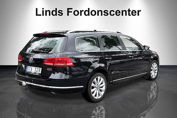Volkswagen Passat 4 of 7