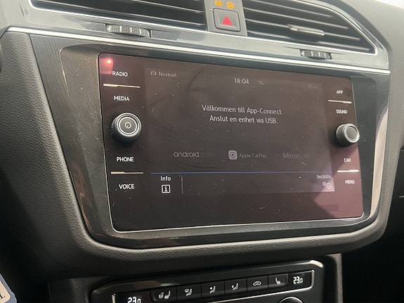 Volkswagen Tiguan 15 of 30