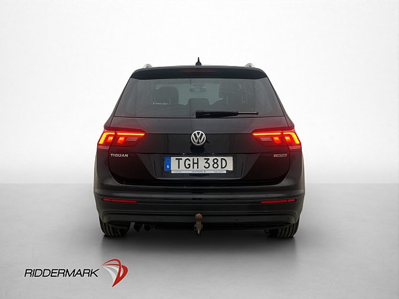 Volkswagen Tiguan 7 of 30